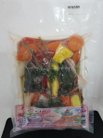 Frozen salmon hot pot
