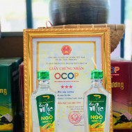 RƯỢU MỘ NGÔ MEN LÁ